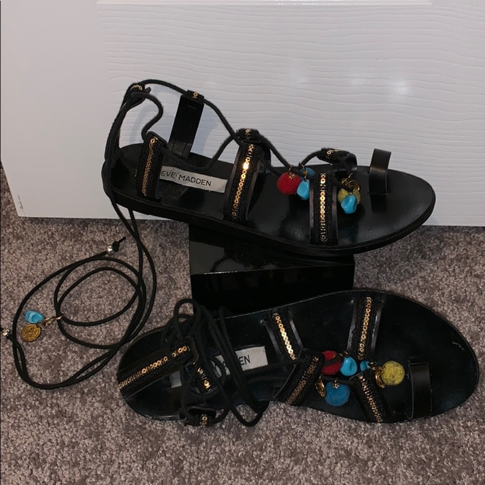 STEVE MADDEN SANDALS